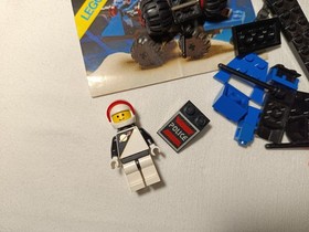 LEGO SPACE M-TRON 6877 Vector BLACKTRON 6894 Invader SPACE POLICE 6895 Spy-Trak