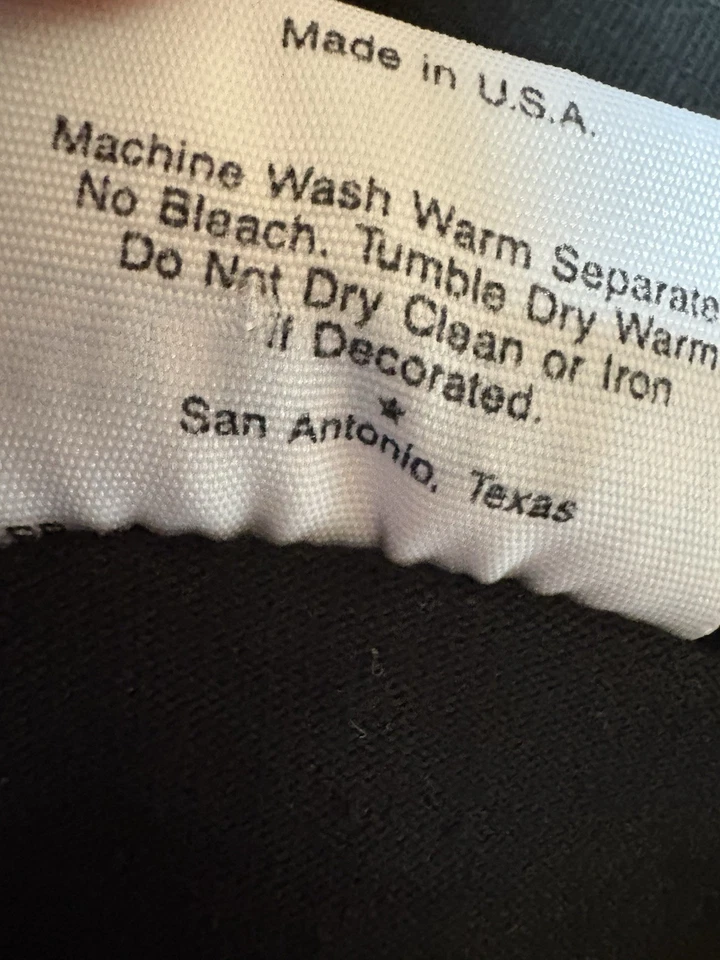 Camiseta Vestido Motivo Nativo Suroeste. "Hecho en EE. UU. 1992 Sunbelt O/S B-46 de colección" Foto 3 de 4