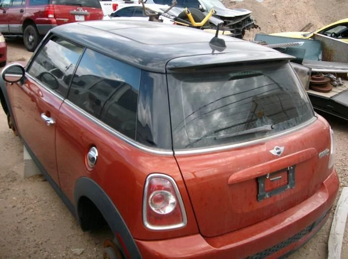 Brazo de control inferior inferior delantero izquierdo usado se adapta a: Mini Mini Cooper HT Fro 2012 Foto 3 de 4