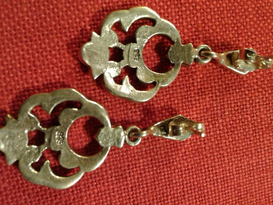 Orecchini pendenti in Argento 925 con marcasite  - Immagine 3 di 4