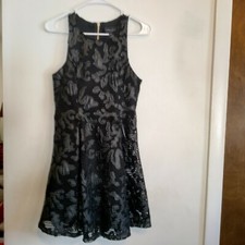 Romeo&Juliet Couture Little Black dress, Sleeveless A line flare, Gold Zip, Sz M