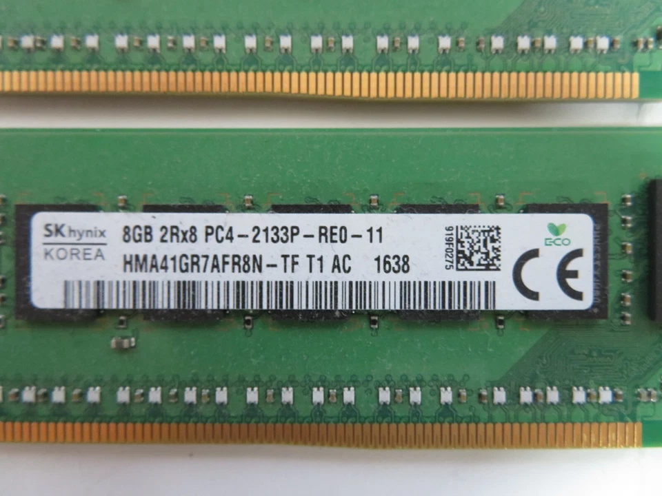SK Hynix 16GB(2 x 8GB) HMA41GR7AFR8N-TF PC4-2133P DDR4 ECC Server RAM - R17 - Image 2 of 2