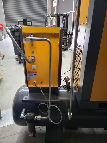 Reliable and Compact Screw Integrated Air Compressor - 22KW - Picture 5 of 9