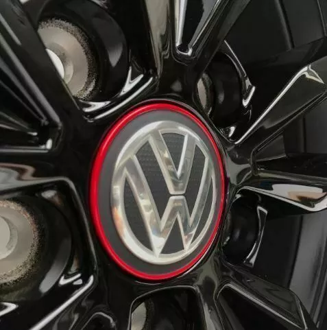 Golf r sale wheel caps