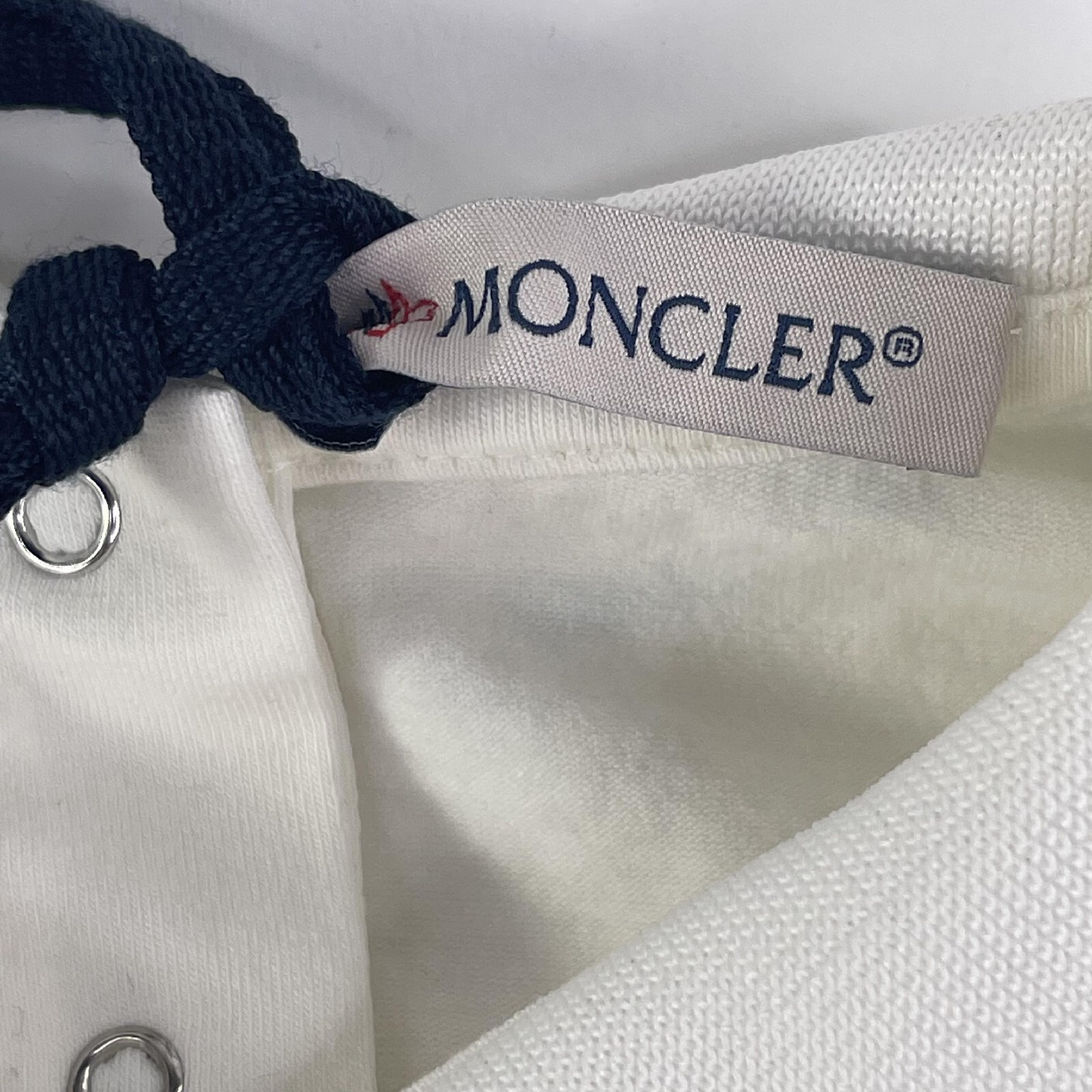 MONCLER infant  JR Logo lettering baby dress Size 2 Baby 2T Snap White shirt  thumbnail 6