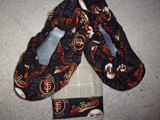 S.F. GIANTS BOWLING SHOE COVERS W/TOWEL