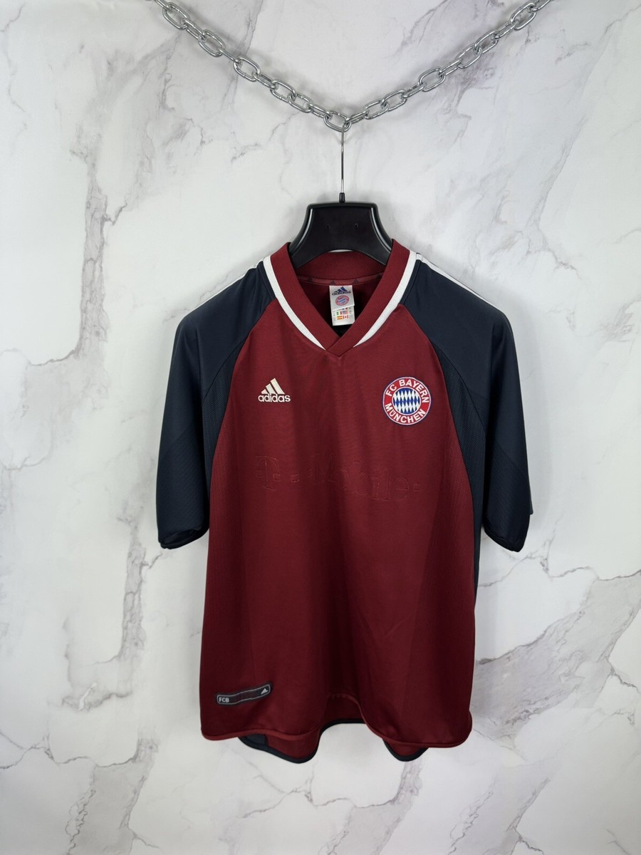 Vintage Adidas Bayern München Football Jersey 2002 - 03