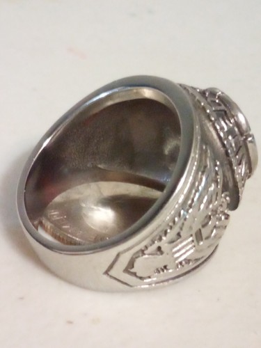Vintage United States Army Ring Stainless Steel Red Rhinestone Size 12 A17 - Picture 4 of 5