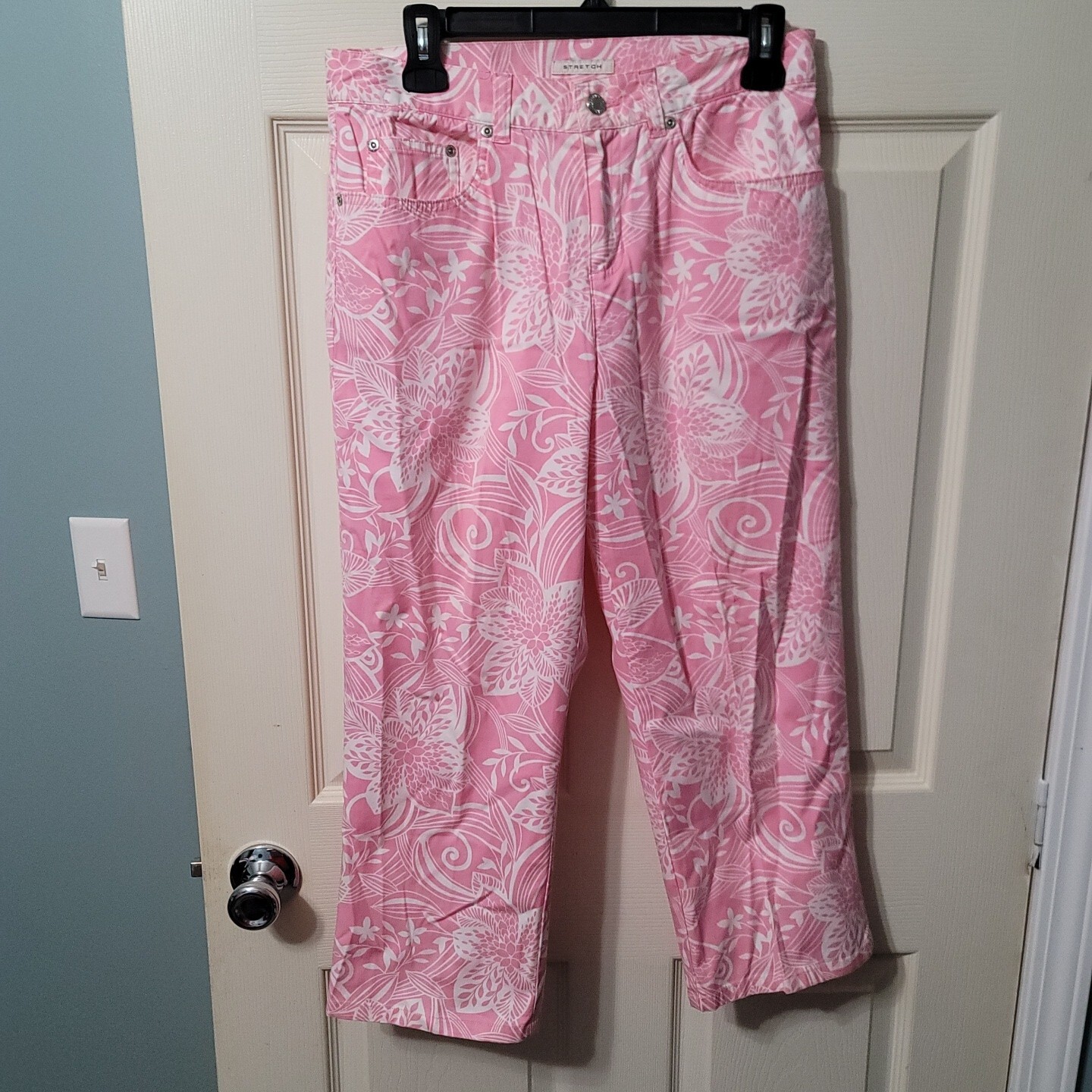 Picture 1 of 11