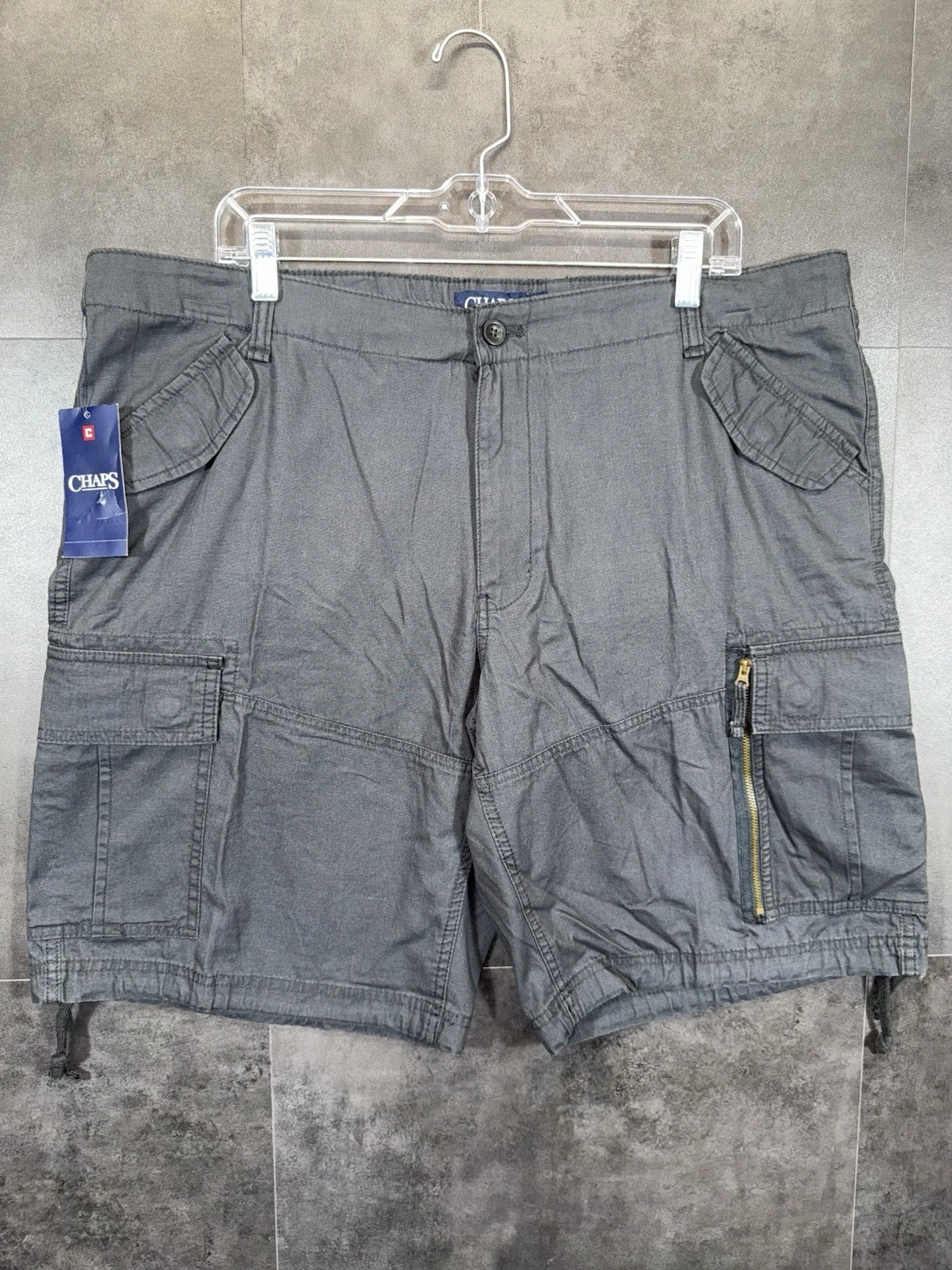 New With Tags Chaps Mens Cargo Shorts Size 40 Gray
