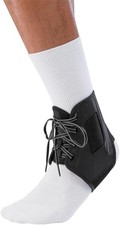MUELLER Sports Medicine AFT3 Ankle Brace, Ankle Pain Relief Support for Men and