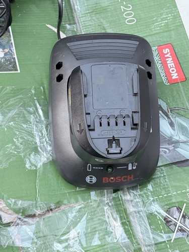 BOSCH EasyMOWER 18V-32-200 Cordless Lawnmower + Battery +Charger - Picture 17 of 17