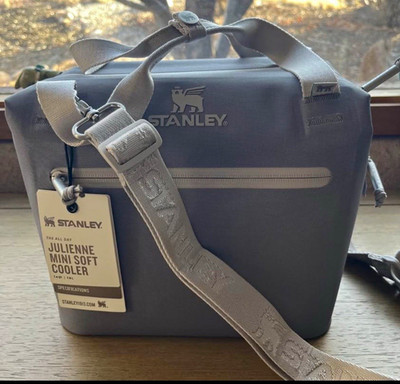 New Stanley All Day Julienne Mini Soft Cooler Bag 7.4 qt black w/ Shoulder Strap