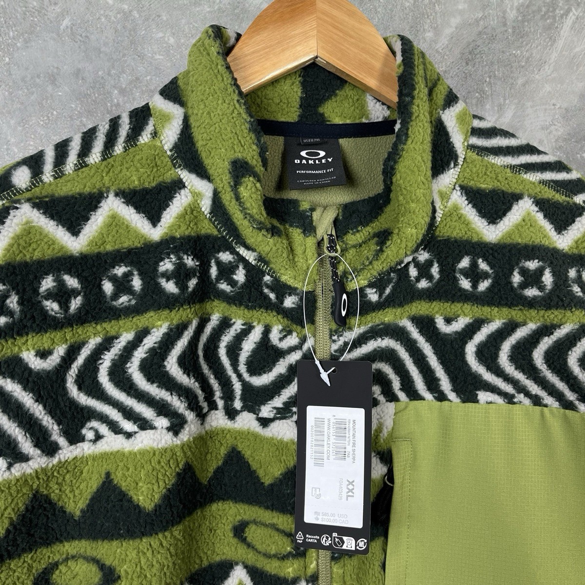Oakley Mountain Fire Sherpa Jacket Mens 2XL Green Fleece Full Zip