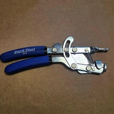 Park Tool BT-2 Bike Cable Puller Stretcher Pliers Fourth Hand Tool No Package