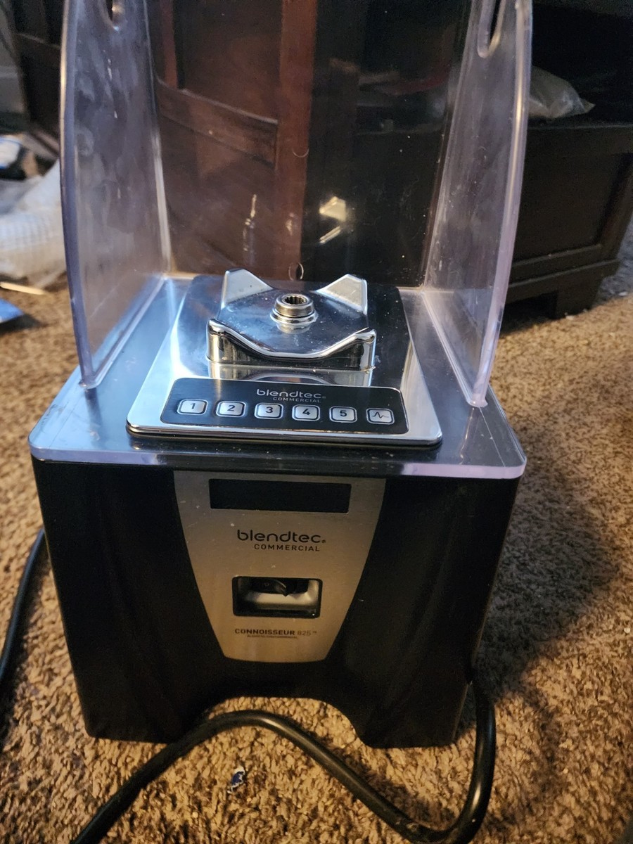 Blendtec Commercial Connoisseur 825 FourSide Jar