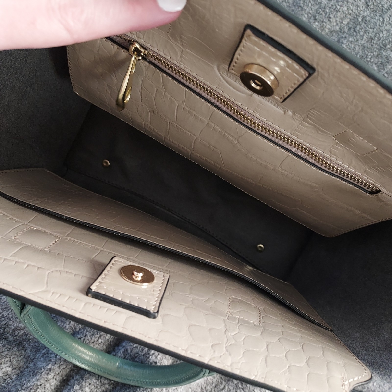 Ameri Leather Morrison Tote Bag - image 6