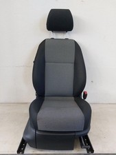 Skoda Fabia 5J Sitz vorn rechts Beifahrersitz Stoff ohne Heizung Autositz