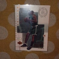 Upper Deck 2001-02 Ovation Paul Pierce #4 Boston Celtics Basketball Card