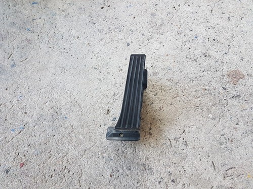 BMW 3er F30 F31 F34 Gaspedal Fahrpedalmodul Automatikgetriebe 6853175