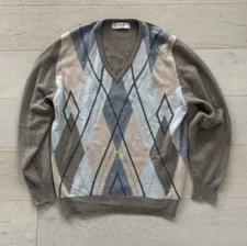 VTG Pringle of Scotland sweater  44/112 XL Argyle 100% cashmere pullover crew