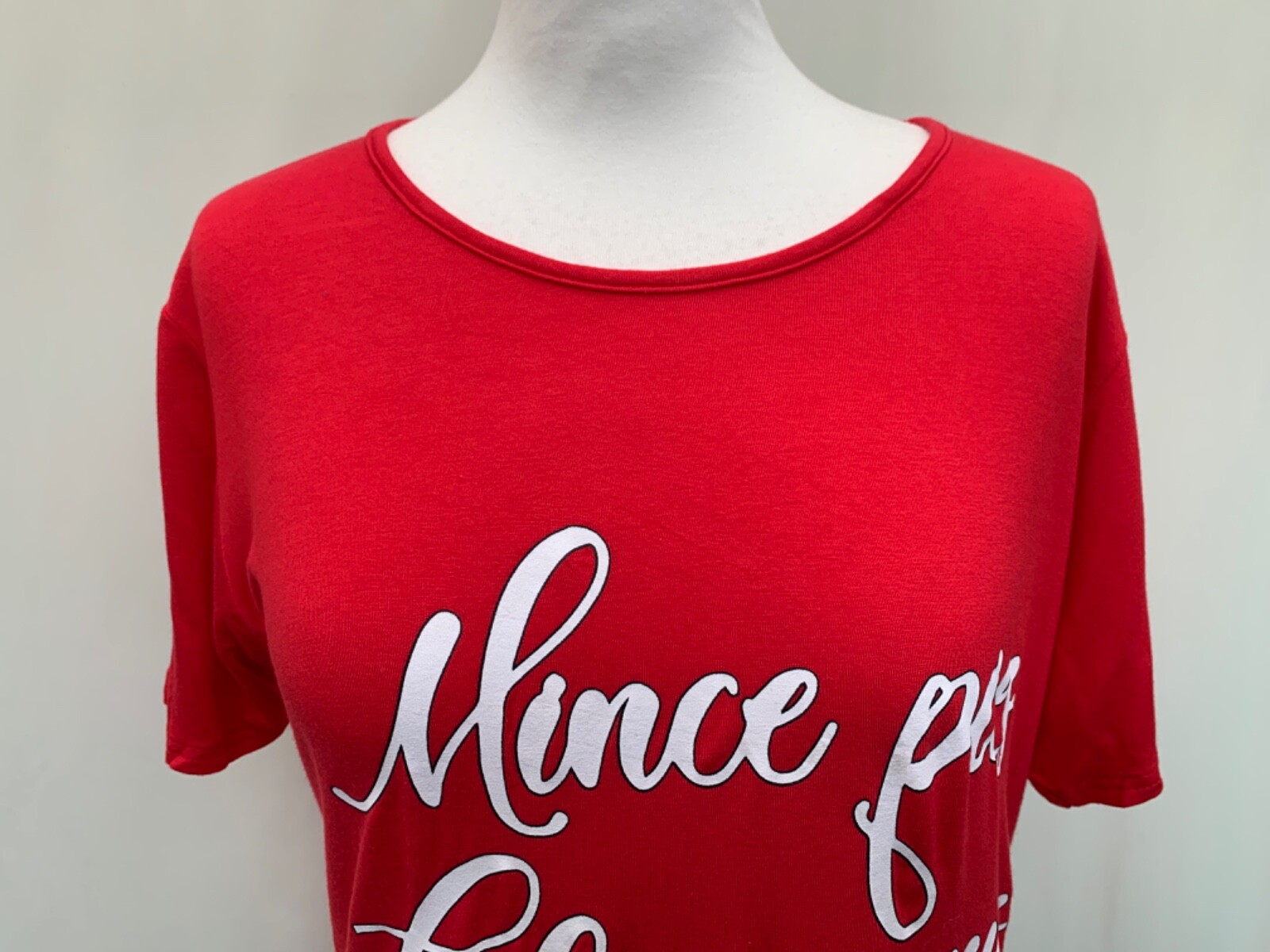 Christmas TShirt Boohoo size 12 red short sleeve viscose blend womens