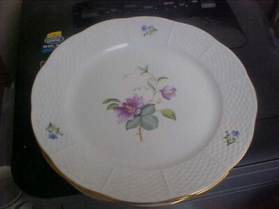 Herend Flowers Of Bermuda FBR 9'' Luncheon Plate Passion Flower   AM0001