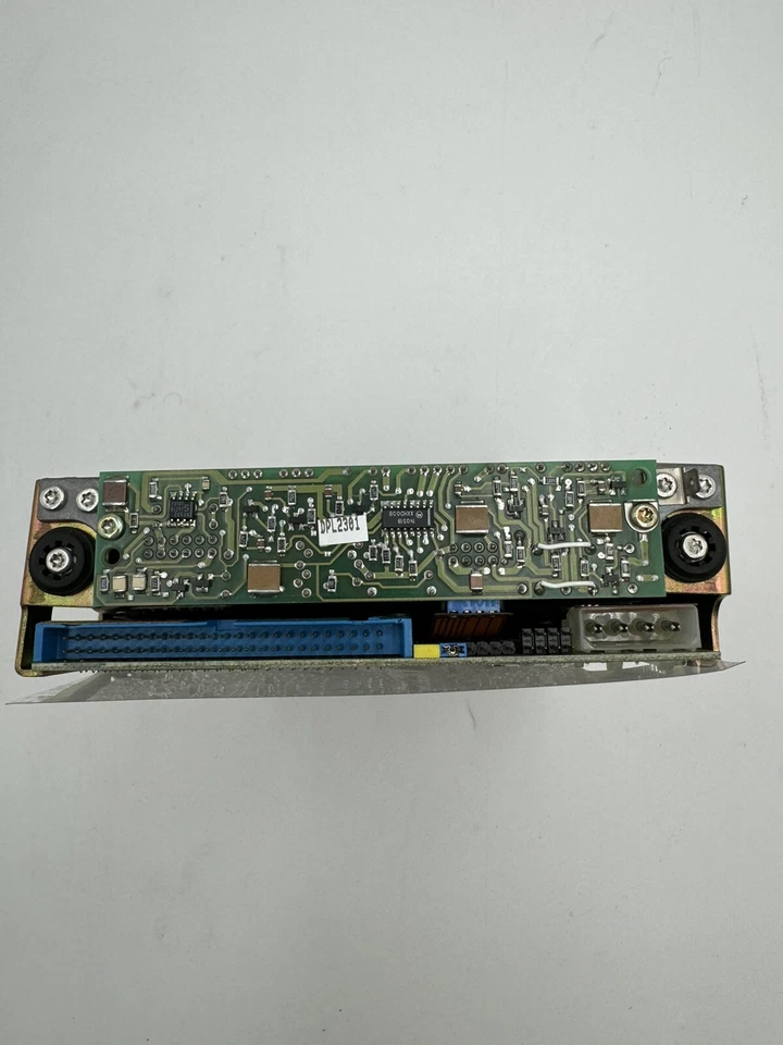 Seagate ST2209NM - 200MB 50-PIN SCSI 5.25" Hard Drive Tested Works - Image 3 of 4