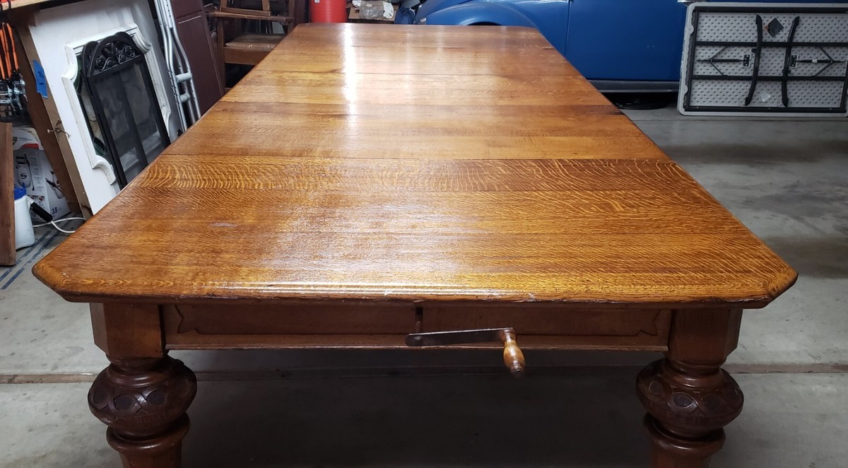 Samuel Hawkins/Joseph Fitter 1880 Victorian Crank 3 Leaf Dining