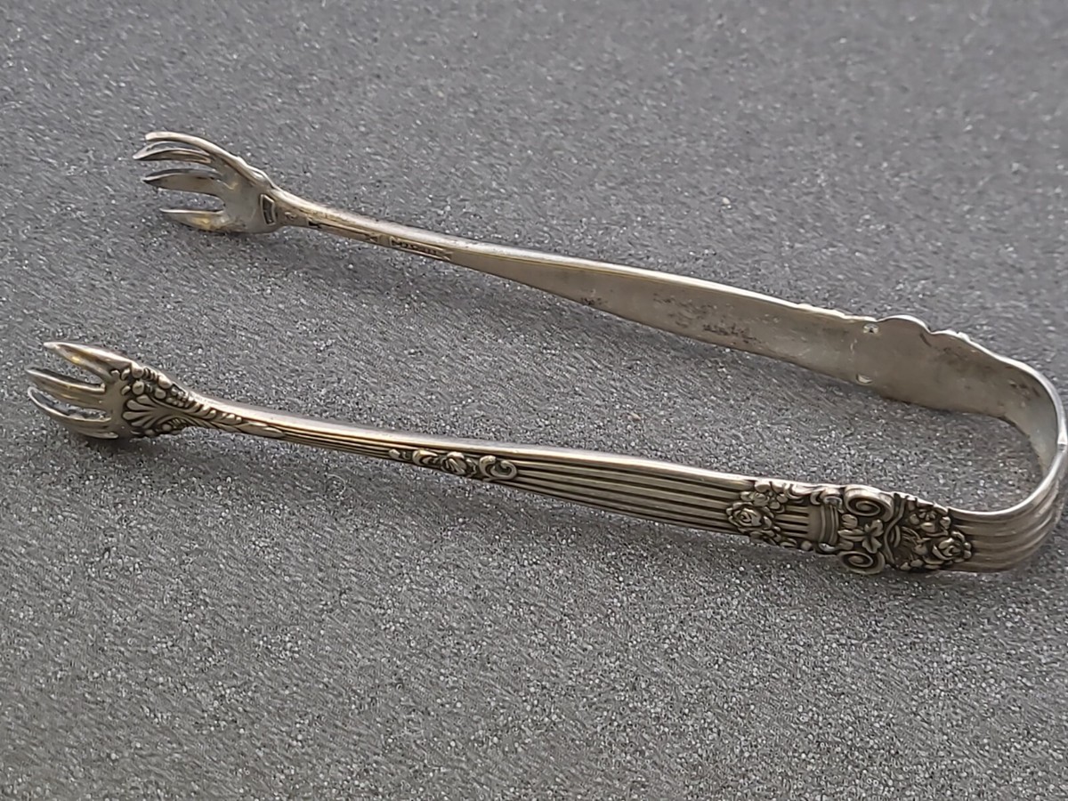 Antique Towle Georgian Sugar Tongs .925 Sterling Silver Late