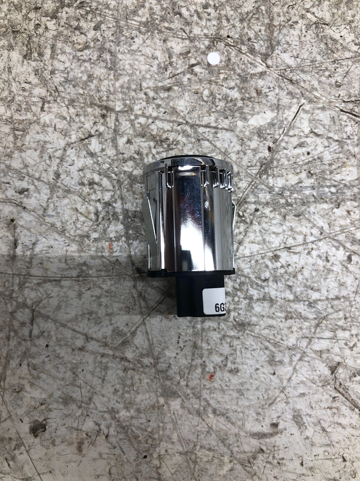 2009 ASTON MARTIN VANTAGE BATTERY ON OFF SWITCH BUTTON 6G33-10B774-AA OEM