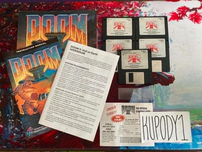 DOOM II PC Computer IBM 5 Floppy Discs 100% COMPLETE BIG BOX MANUAL Vintage 1994