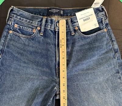 Abercrombie & Fitch Men s authentic rigged denim (Baggy) 30x30