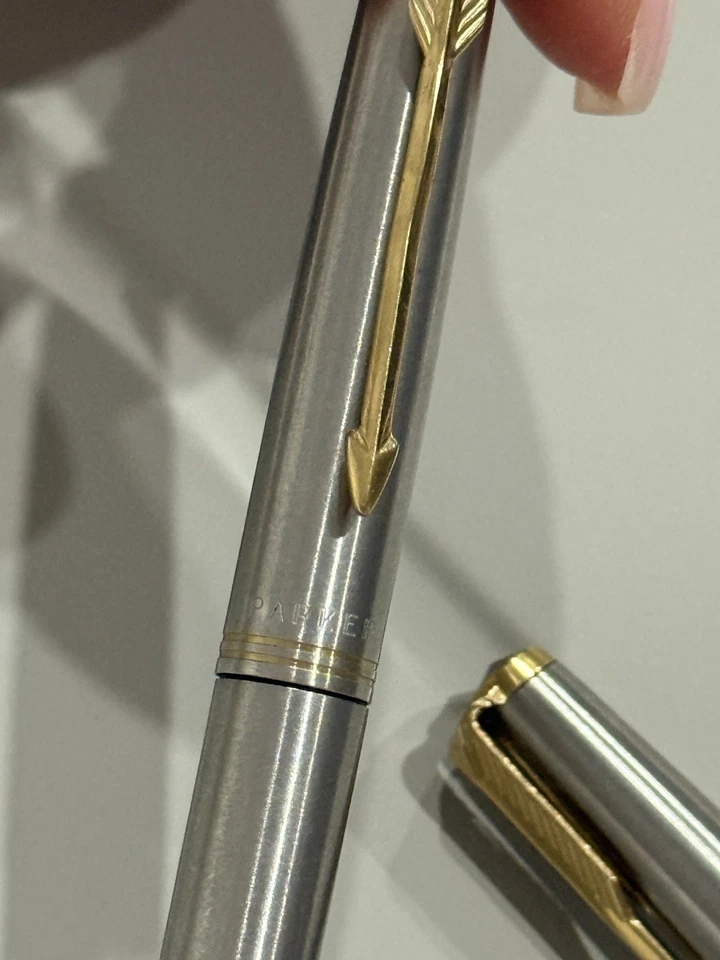 LÁPIZ MECÁNICO PARKER VINTAGE DORADO Y PLATEADO Foto 3 de 4