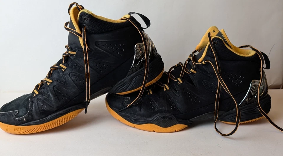 Jordan Hombres Melo M10 Medio Negro Atomic Mango Negro y Amarillo Top Alto Talla 11 Foto 4 de 4