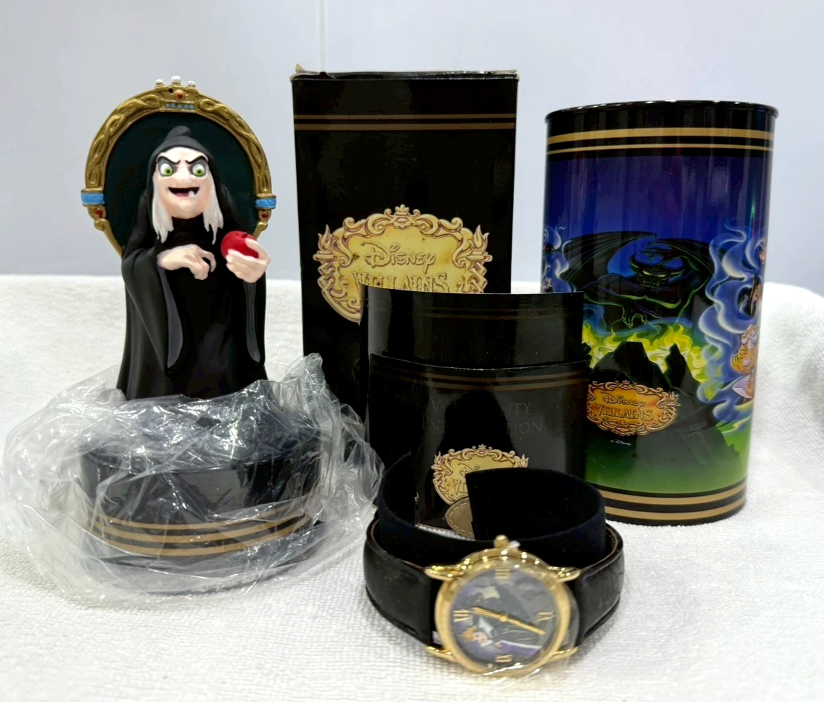 Disney Villains ピート フィギュア 腕時計セット　限定 Disney Villains ピート フィギュア 腕時計セット 限定 Disney
