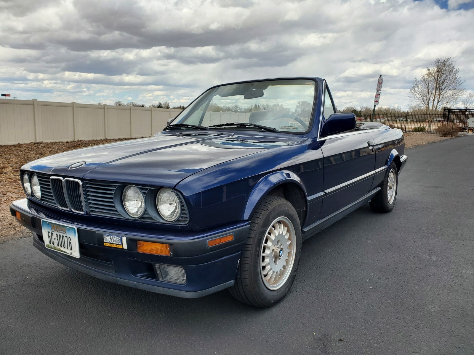 1992 BMW 3-Series I