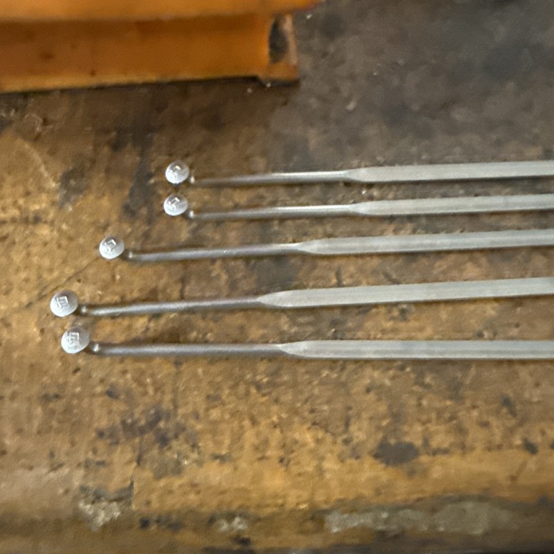 5 DT STAINLESS STEEL FLAT BLADED AERO SPOKE & NIPPLE 288 LONG