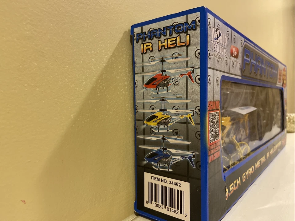 World Tech Toys Phantom 3.5 Gyro Metal IR Helicopter 34462 Opened Box - Image 2 of 4