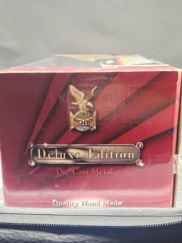 1934 Ford Pick Up Pro Street Deluxe Edition 1:18 Scale Die Cast Metal Collection - Picture 12 of 13
