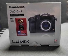 Panasonic Lumix DMC-GH3 with Original Box
