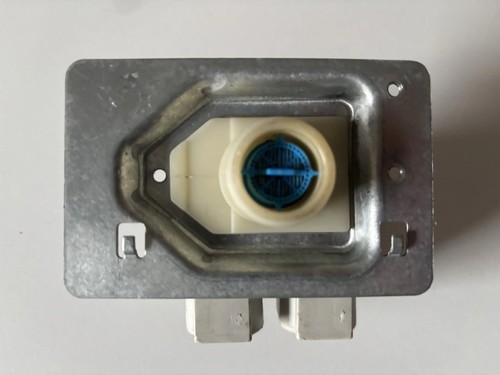 ⭐Magnetventil WASCHMASCHINE BOSCH EXCLUSIV Privileg Zulaufventil NR 3037081AB6⭐️