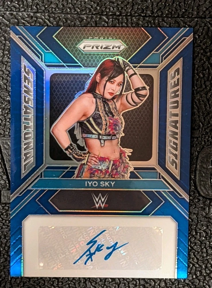 Panini Wrestling WWE Autographed Sports Trading Cards