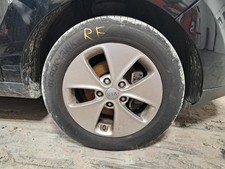 2016 Kia Soul Right Front Wheel Gas Model 16x6-1 2 Alloy Oem Assembly 2016 Kia Soul Right Front Wheel Gas Model 16x6-1 2 Alloy Oem Assembly