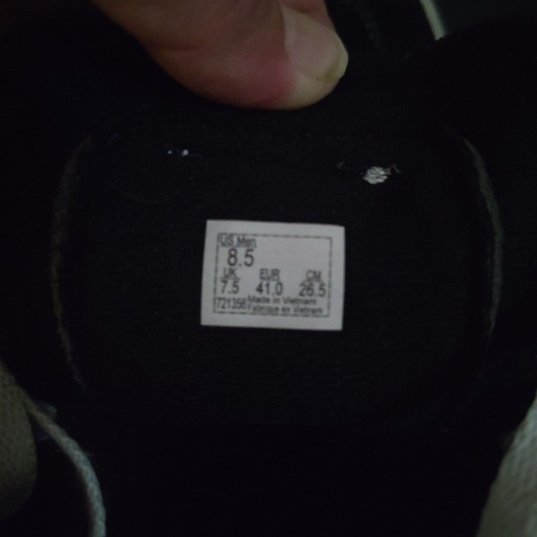 Men Size 8.5 Women's 10- VANS Sk8-Hi Black High Top SKATEBOARDING 507698 thumbnail 4