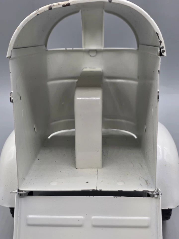 Remolque para caballos Tonka Farms blanco vintage años 60 2 puestos, acero prensado - EE. UU. Foto 4 de 4