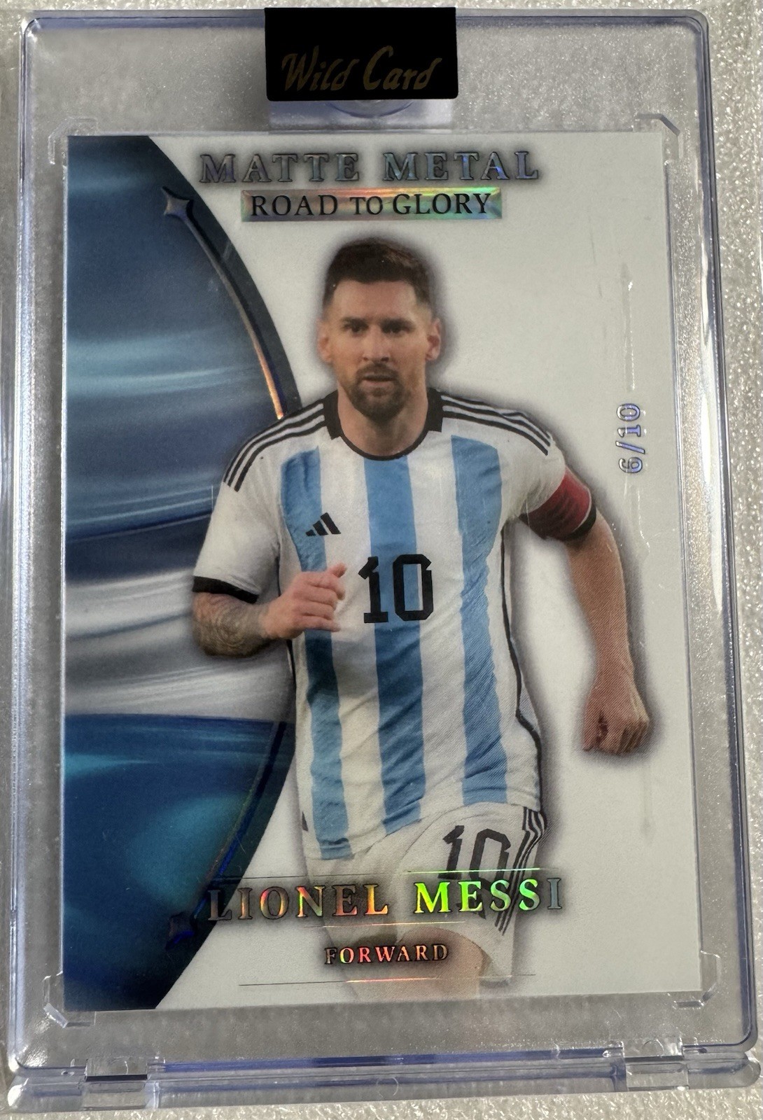 Lionel Messi-Argentina•2026 Wild Card Matte Metal-Road to Glory•Flow Base 6/10