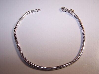 Hello Kitty Charmed Memories Kay Jewelers Bracelet | Girly bracelets, Pandora  bracelet, Kay jewelers