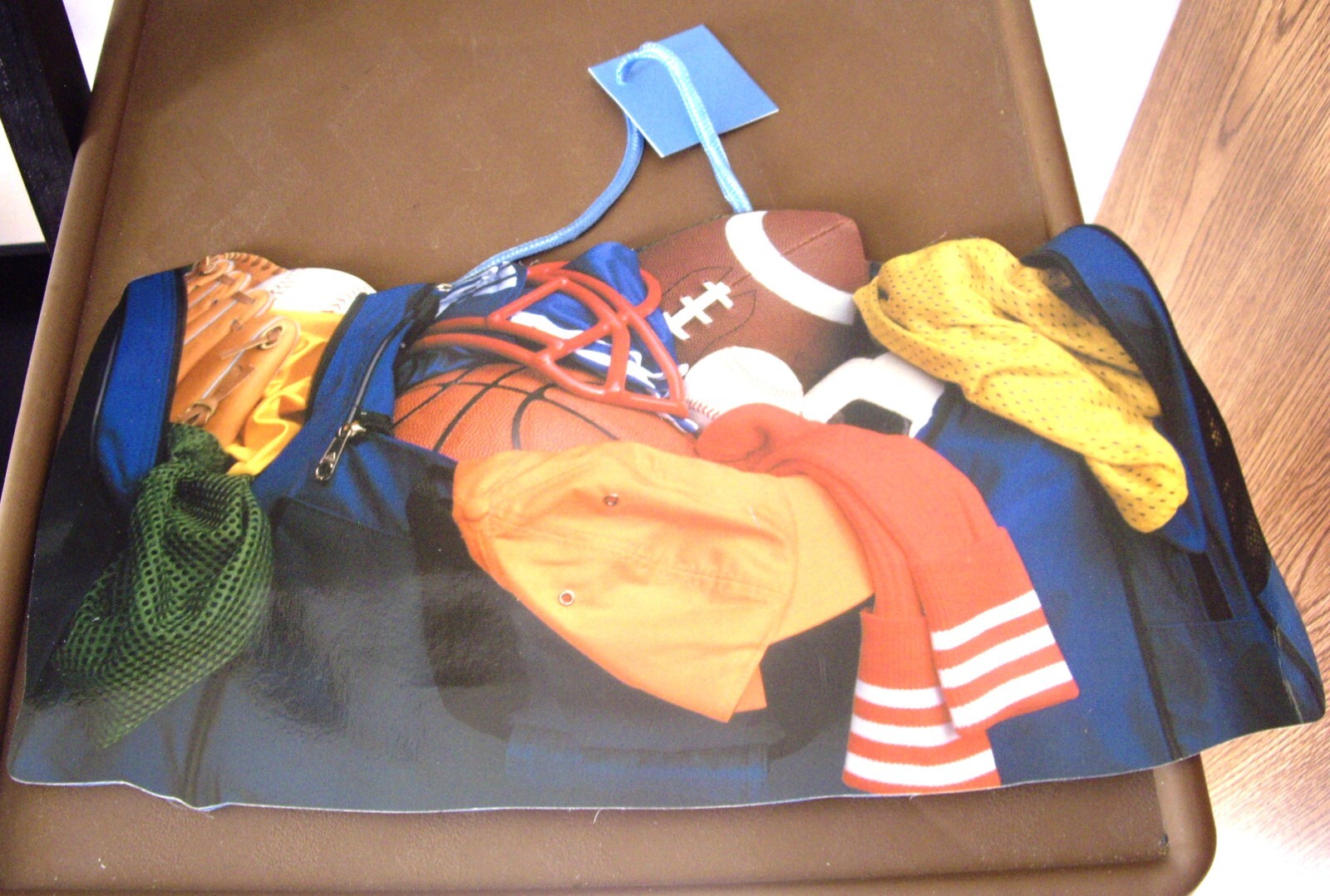 1 SPORTS DUFFLE BAG GIFT BAG