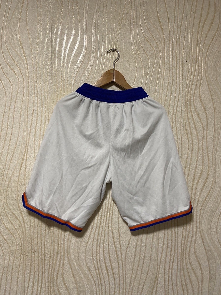新品✨DEUCE バスパン　S　ホワイト　白　BASKETBALL SHORTS 新品✨DEUCE バスパン S ホワイト 白 BASKETBALL SHORTS - メルカリ